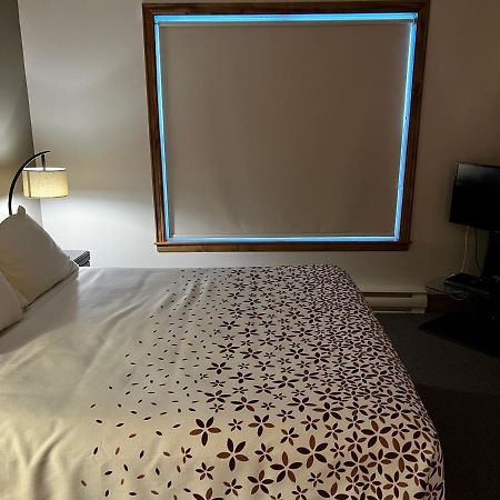 Steady Brook Marble Villa المظهر الخارجي الصورة
