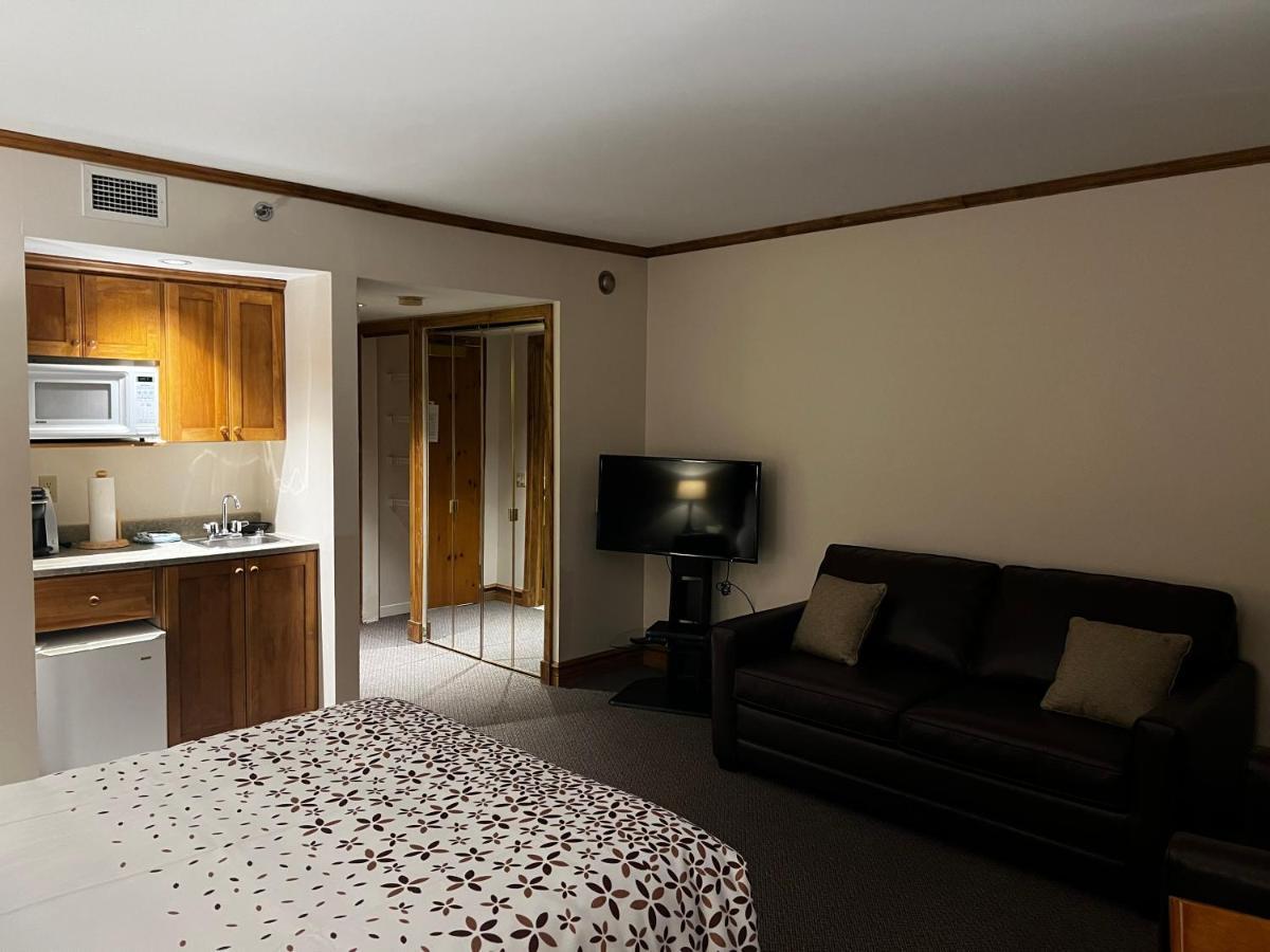 Steady Brook Marble Villa المظهر الخارجي الصورة
